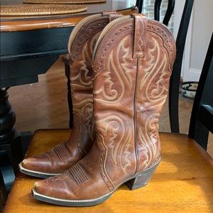 Women Ariat boots
